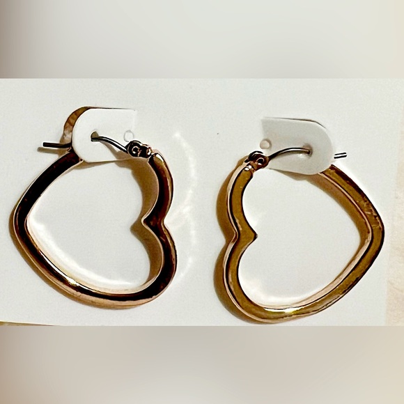 Joe Fresh Jewelry - 🆕 Heart Faux Gold Earrings ♥️